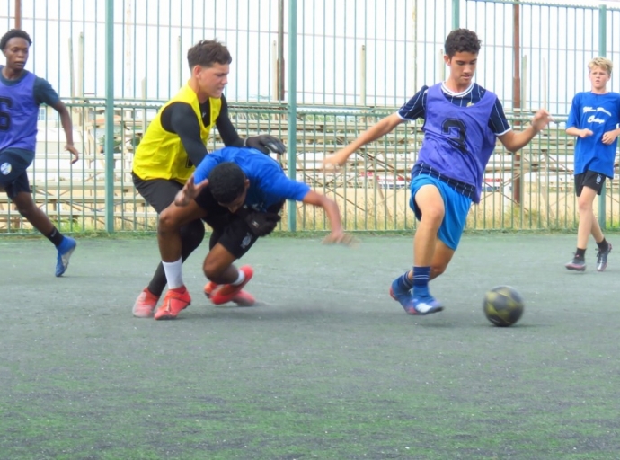 Mas resultadonan di e weganan di futbol escolar categoria C mucha homber