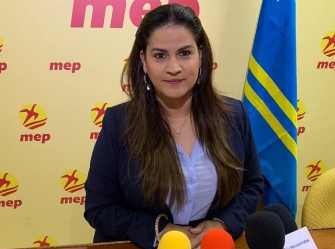 Sue Ann Ras di MEP ta mustra cu mester restaura confiansa, comunicacion y respet bek den enseñansa 
