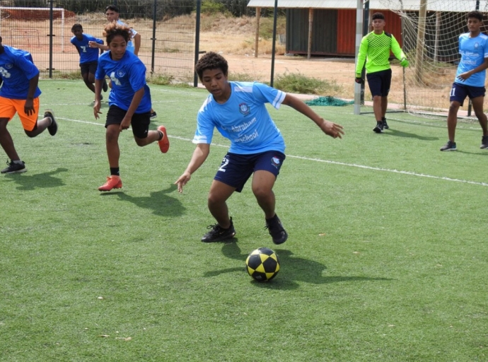 IBiSA ta presenta resultado di weganan di futbol escolar