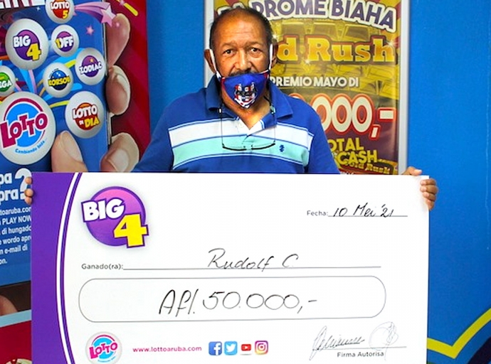 Rudolf a gana 50 mil hungando numbernan 1313