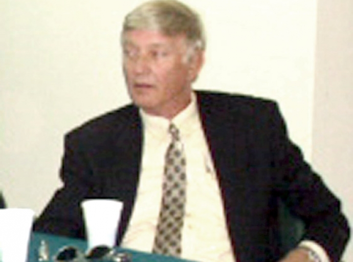 Ex-Sindicalista y ex-Parlamentario Harry Oplaat a fayece