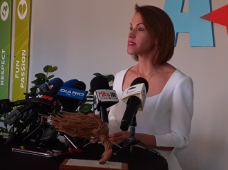 Ainda tin e rekisito di test ora di drenta Aruba pa turista pero ta spera cu pronto lo por anuncia algun cambio