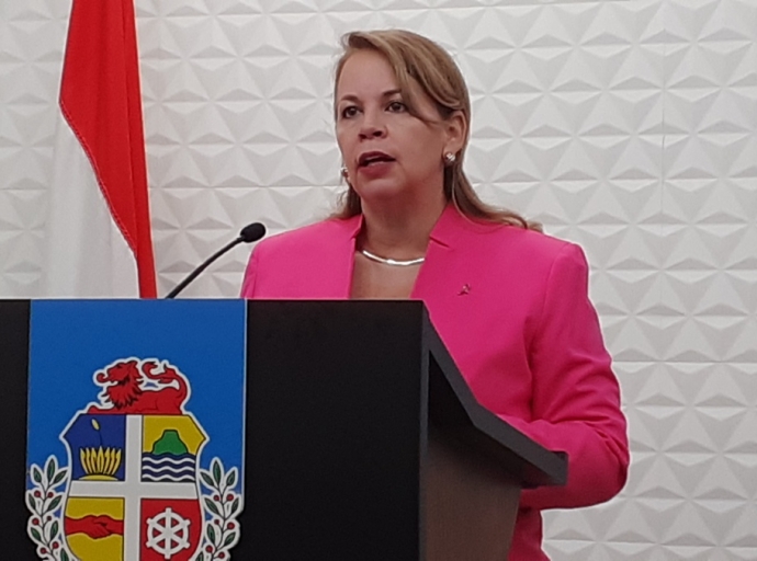 Esnan cu ta bay tuma e di dos dosis na e vacunathon-2 trece otro hende pa tambe vacuna