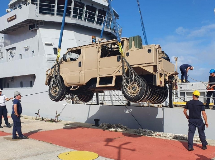 Defensa Hulandes a haci training na Isla Ariba