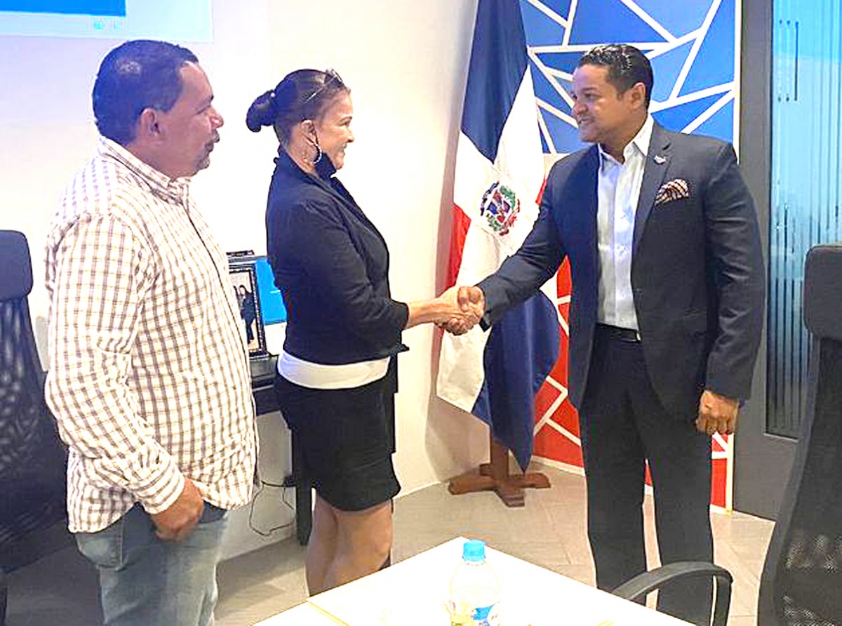 Grupo di Aruba pidi pa bay yuda Republica Dominicana haya LNG Gas