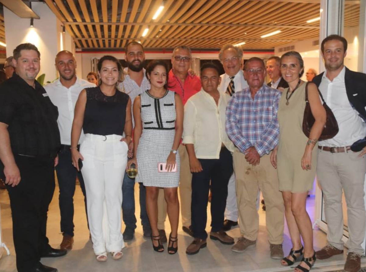 Harbour House y HarbourWalk a haci su apertura oficial na Paardenbaai