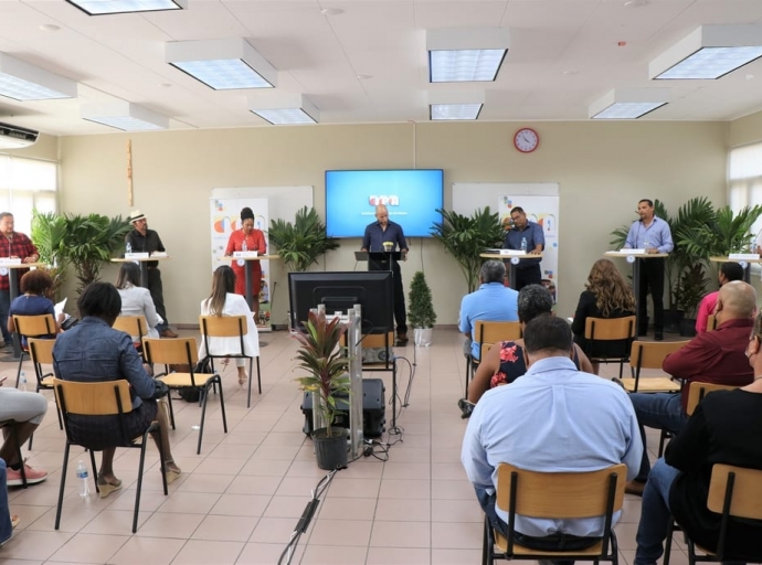 Instituto Pedagogico Arubano a organisa foro politico 2021: Enseñansa den siglo 21