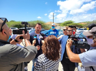 Miguel Mansur: Nos ta sperando cu Aruba ta bay vota pa un cambio