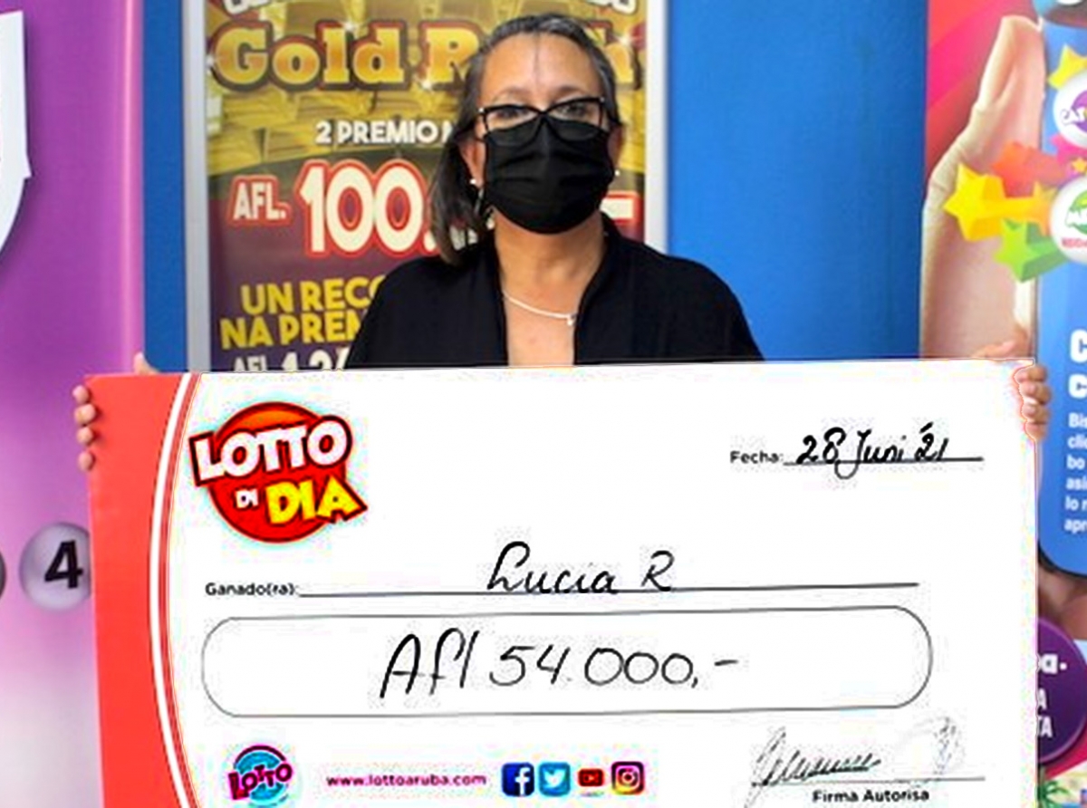 Lucia a bay cobra su premio di Lotto di Dia