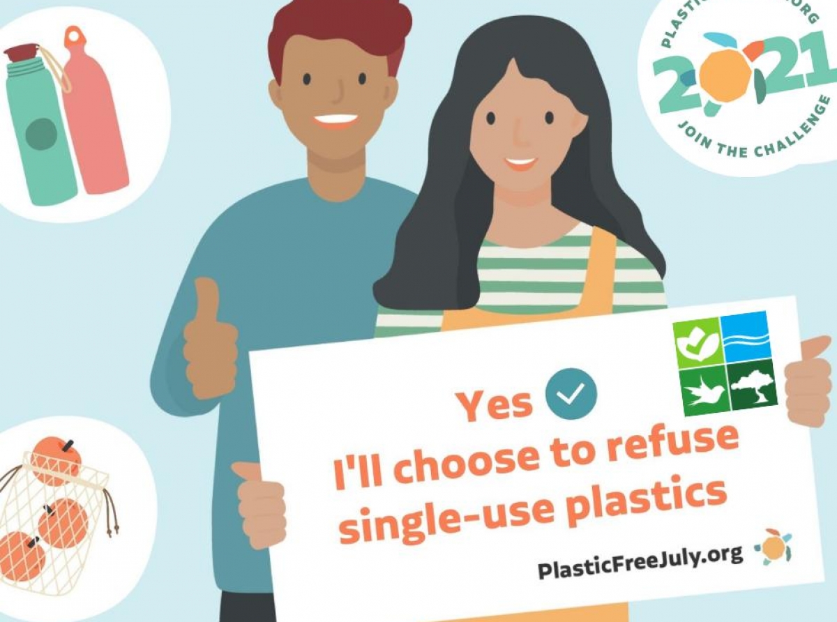 Luna di Juli ta dedica na conscientisacion riba consumo di plastic