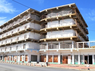 Trabao di limpieza a start na e Hotel paraliza na final di Caya Grandi San Nicolas