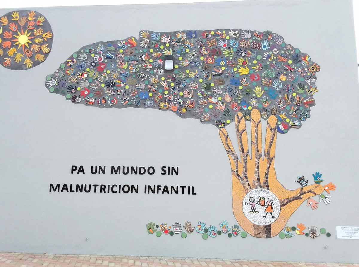Arte di mosaic ta yuda den conscientisacion di malnutricion di muchanan na Aruba