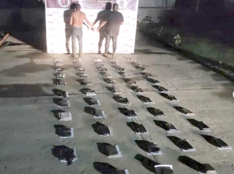 Polis a intercepta 53 paki di marihuana riba beach na estado Falcon