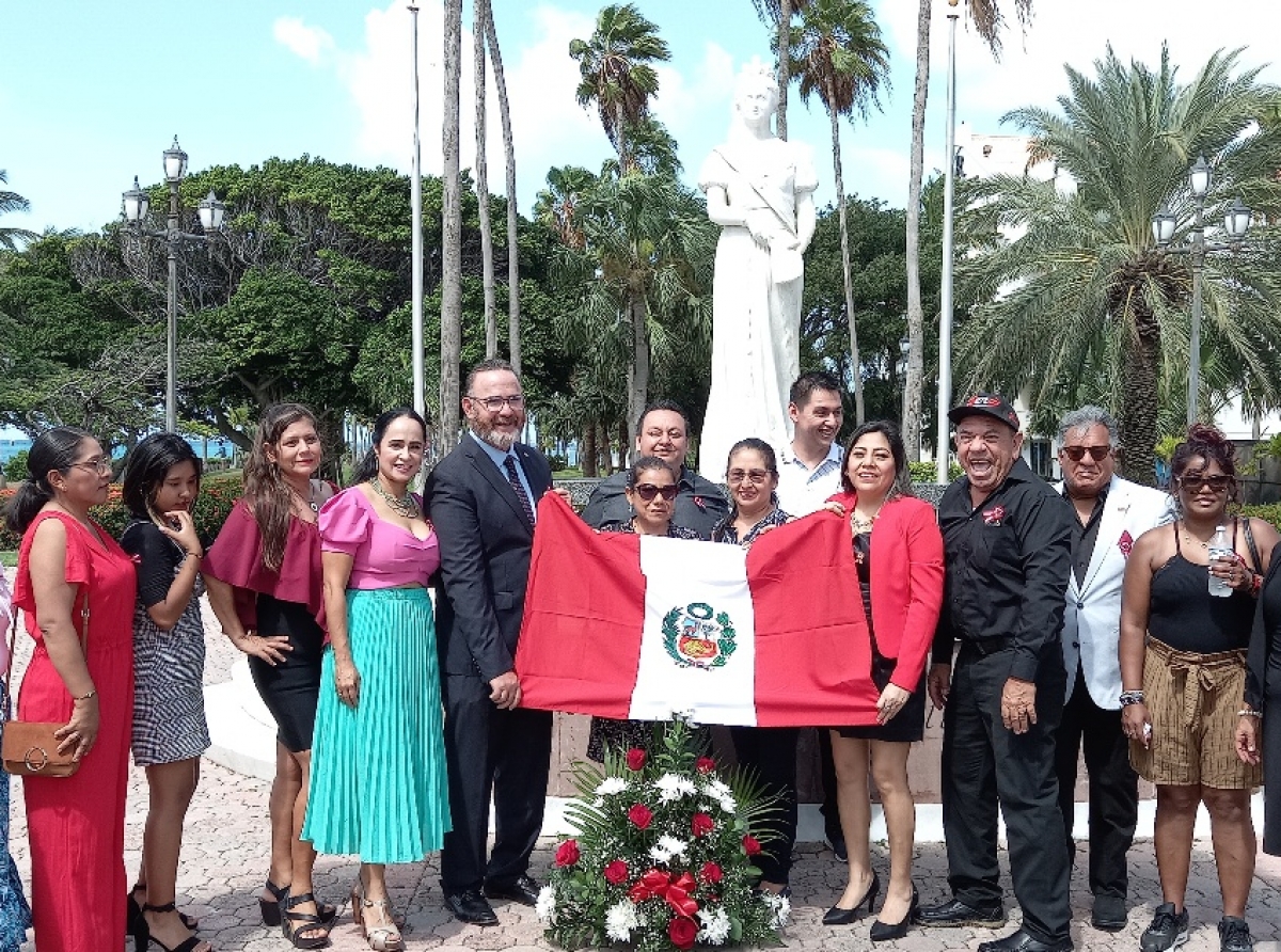 Residentenan na Aruba a celebra su Bicentenario di Independencia di Peru