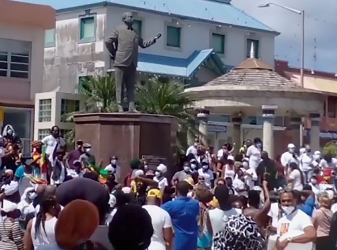 Algun hende na Barbados a protesta contra vacunamento obligatorio