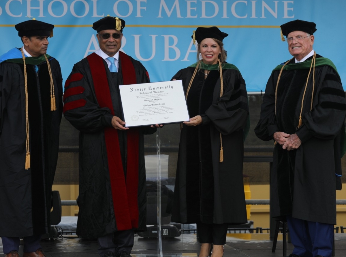 Xavier University School of Medicine a honra Prome Minister cu titulo ‘Doctor in Medicine Honoris Causa’ 