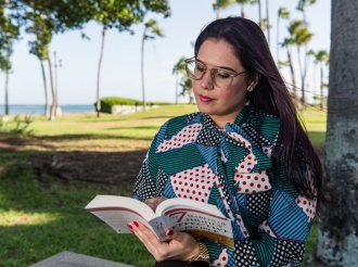 Aruba Bank ta reconoce su empleado superior pa luna di Juli