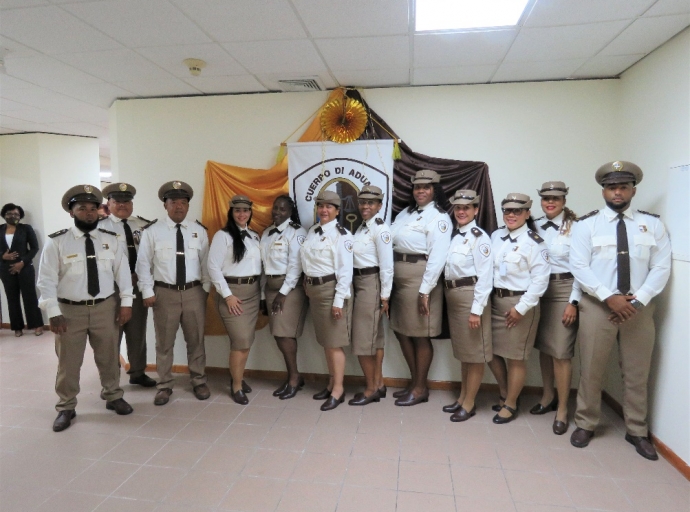 Departamento di Aduana cu un ceremonia a start nan curso pa Hoofdkommies