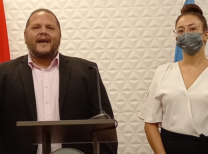 Asociacion di Ingeniero y Arquitectonan a presenta na Formador, importancia di proteccion di nan miembronan