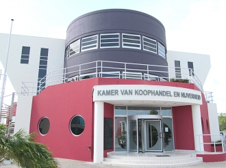 Camara di Comercio ta urgi gobierno pa revalua e medida di orario di ciere