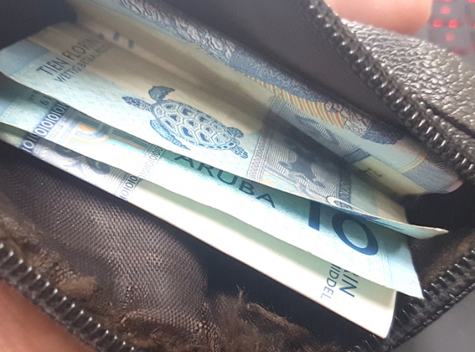 Pa falta di concordancia cu suma di SKOA-geld den un MAVO Scol tin otro mayornan tambe disgusta!