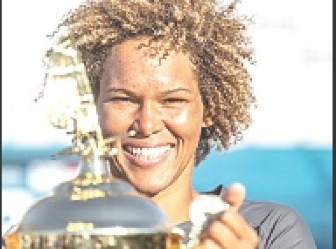 Sarah-Quita Offringa a gana Copa Mundial di Slalom na Israel