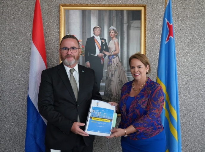 Premier Wever-Croes a traspasa cartera di Energia na Minister Glenbert Croes