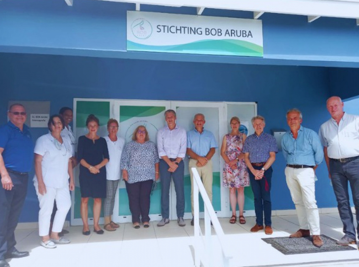 Stichting BOB Aruba a ricibi bishita di LRCB Hulanda   