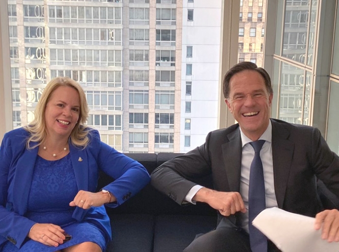 Prome Minister a reuni cu Premier Rutte y sosten di likides tawata un tema di prioridad den e reunion