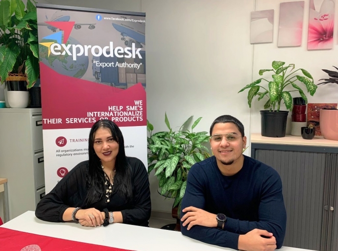 Gobierno via Exprodesk ta yuda composicion di musiconan Arubiano resona na un emisora na Miami