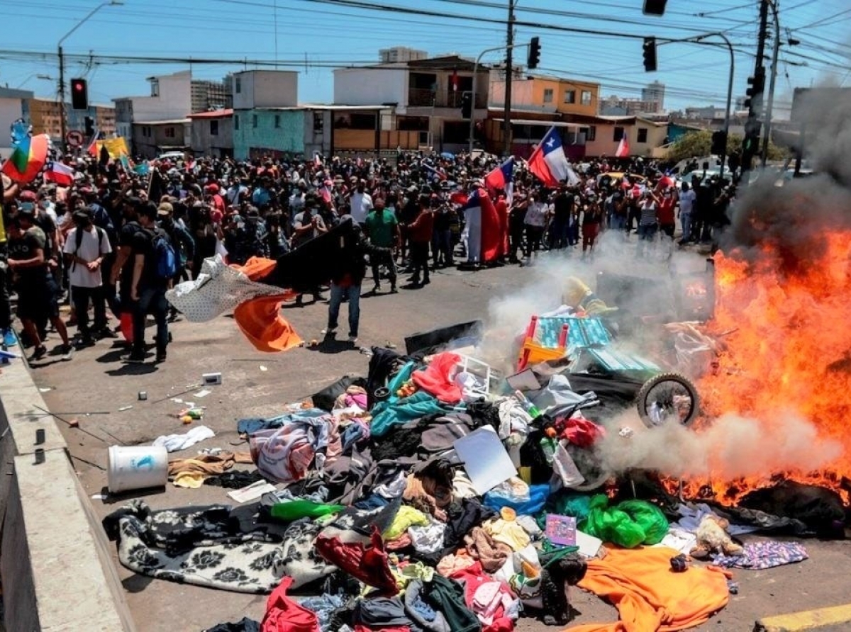 Pueblo di Chile a cuminza fada di e Venezolanonan