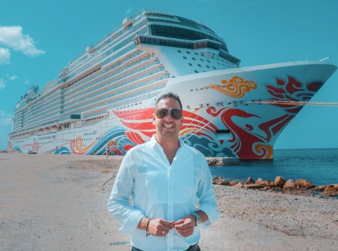 Aruba lo ricibi 9 calls den luna di October