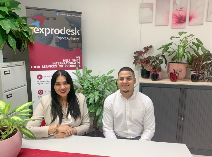 Tur negoshi cu tin un producto local  por participa den “Aruba Showcase” di Exprodesk