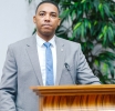 Parlamentario Hendrik Tevreden di MEP desapunta cu e reunion di nivel abao di parti oposicion teni den Parlamento