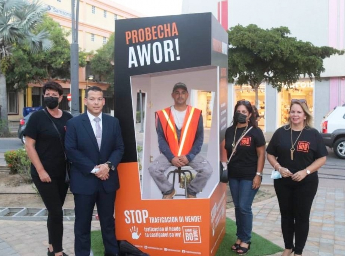 Prome Minister enfatizando con grave contrabando di persona ta