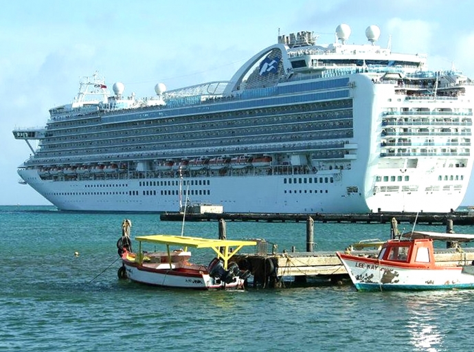 Emerald Princess a bishita Aruba 2 biaha e siman aki