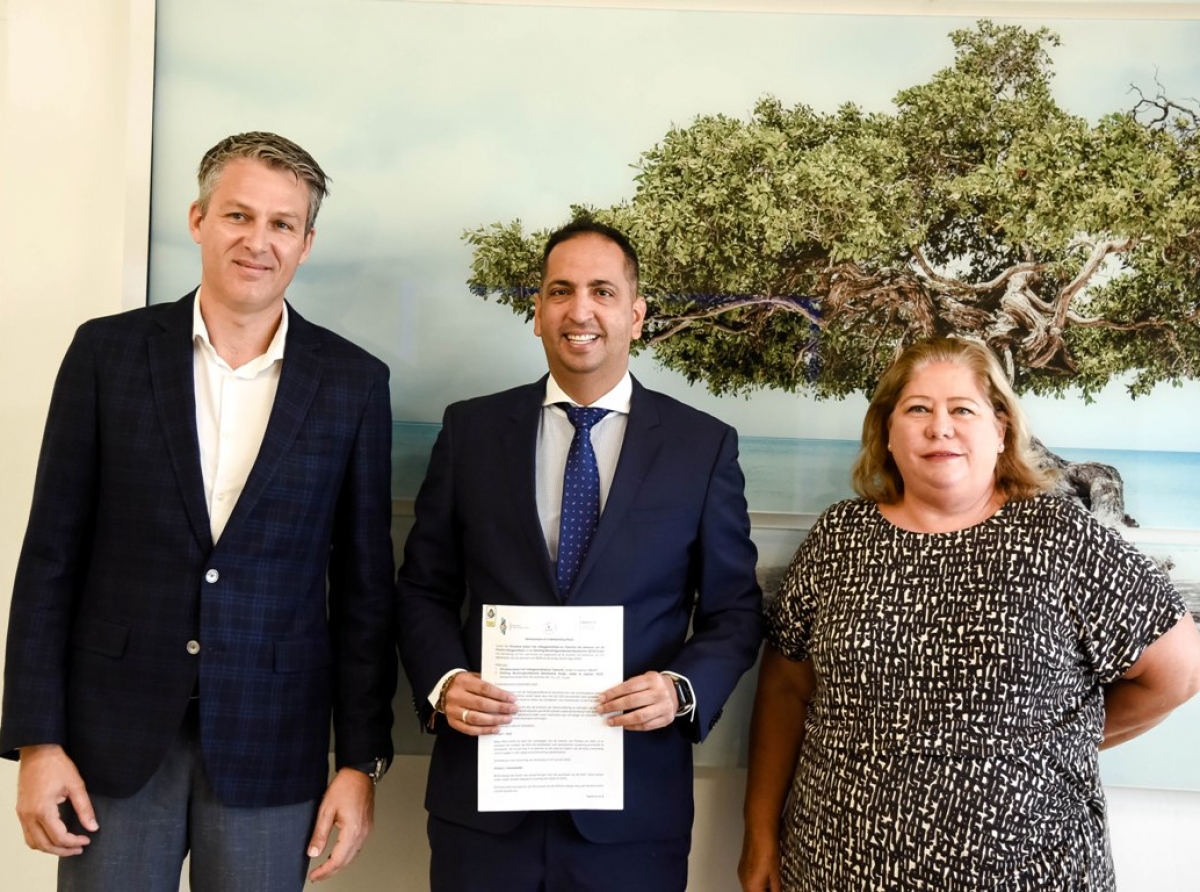 MOU firma entre Ministerio di Salud Publico y Stichting BOB