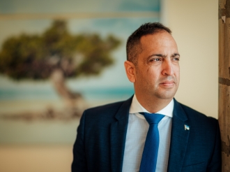 Pa medio di un programa piloto lo facilita e proceso di entrada na Aruba pa e pasaheronan