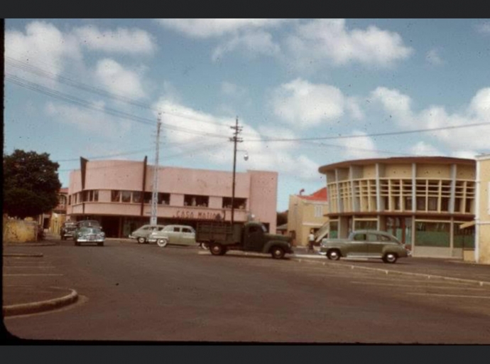 Oranjestad alrededor di añanan 50