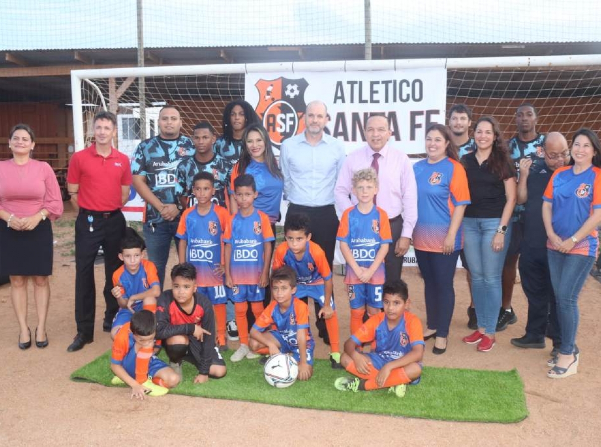 Club Atletico Santa Fe cu introduccion y bautismo di Uniformnan nobo