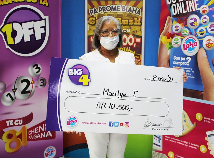 Marilyn a pasa busca su premio di 10.500 florin   