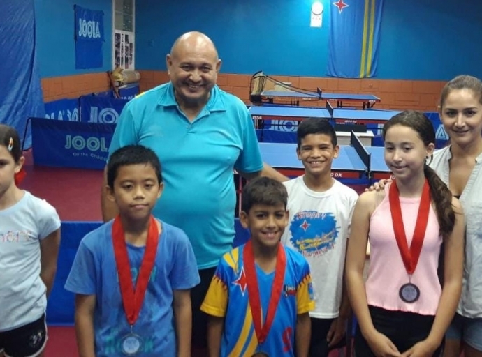 Brandon de Leca, campeon categoria infantil di ASU Olimpiade