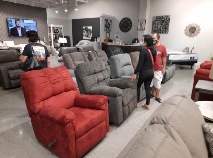 Gozando di e ofertanan di Black Friday di Ashley Furniture