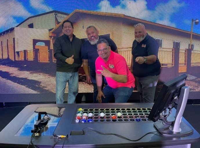 Awe ta e dia pa hunga bingo den Club Caiquetio