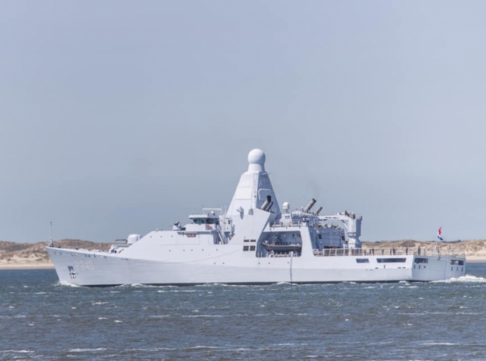 Awe mainta lo tin acto ceremonial pa ricibi Zr.Ms. Holland na Aruba