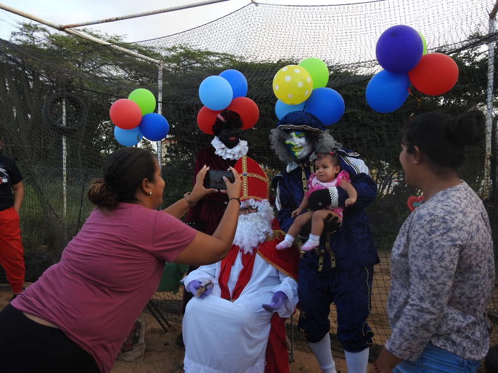 Muchanan di Baseball Jets a a haya bishita di Sinterklaas