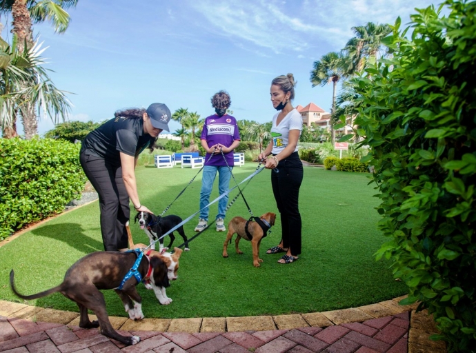 Tito su ‘Putts for Paws Charity Golf Event’ tabata un tremendo exito