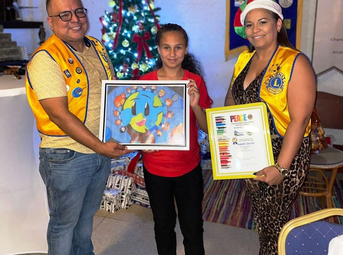 Aruba One Happy Island Lions Club a scoge e ganadornan di 'Peace Poster Contest 2021'