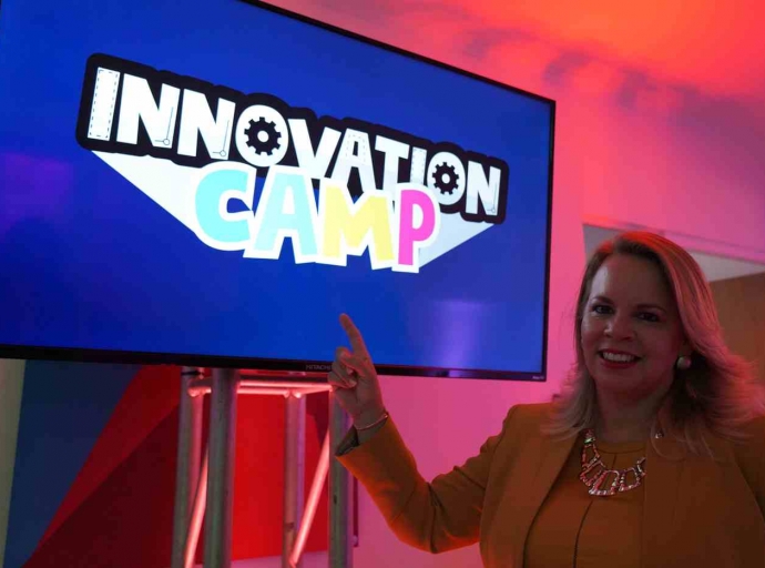 Diferente proyecto cu a wordo realisa riba tereno di innovacion
