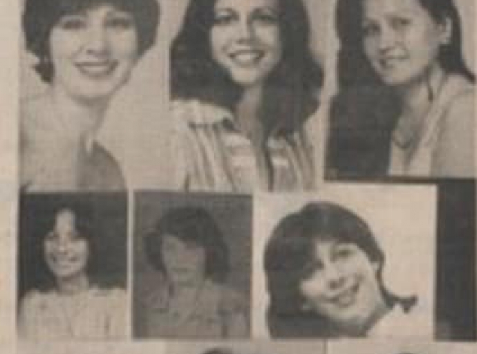 Na 1979 Aruba a celebra su di 25 eleccion di Reina Grandi di Carnaval. Tabata tin 20 candidata.